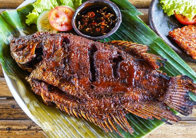 Pengalaman kuliner di ALE